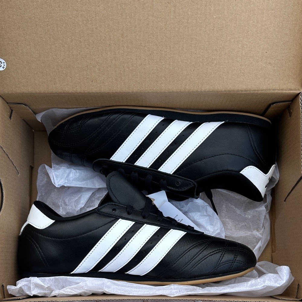 Adidas TAEKWONDO LACE Sneakers - Picture 13 of 13